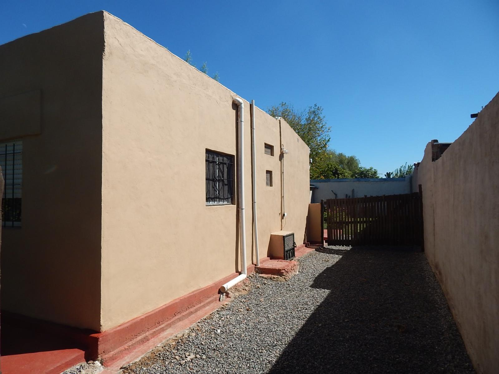 CASA EN VENTA o PERMUTA - Marcos Paz - Pcia. bs.As. - 12