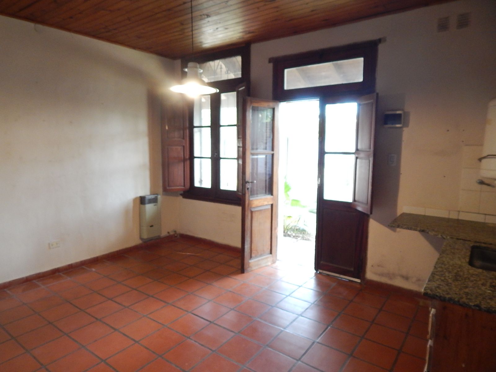 CASA EN ALQUILER - Marcos Paz - Pcia. de Buenos Aires — foto 3