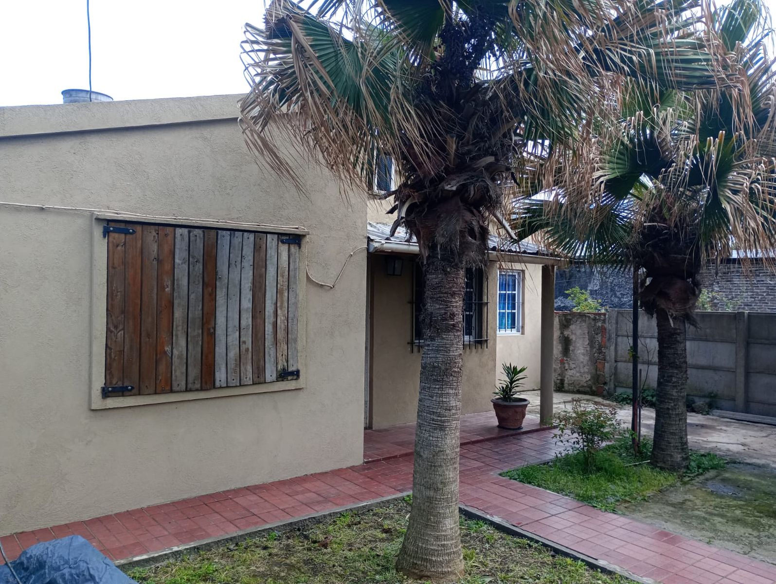 CASA EN VENTA - Marcos Paz - Pcia. de Buenos Aires - 2