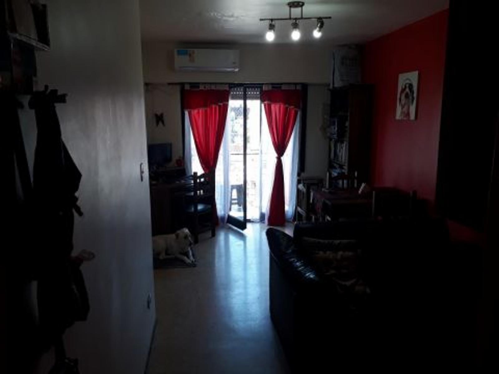HERMOSO 2 AMBIENTES AL FRENTE CON BALCON — foto 5