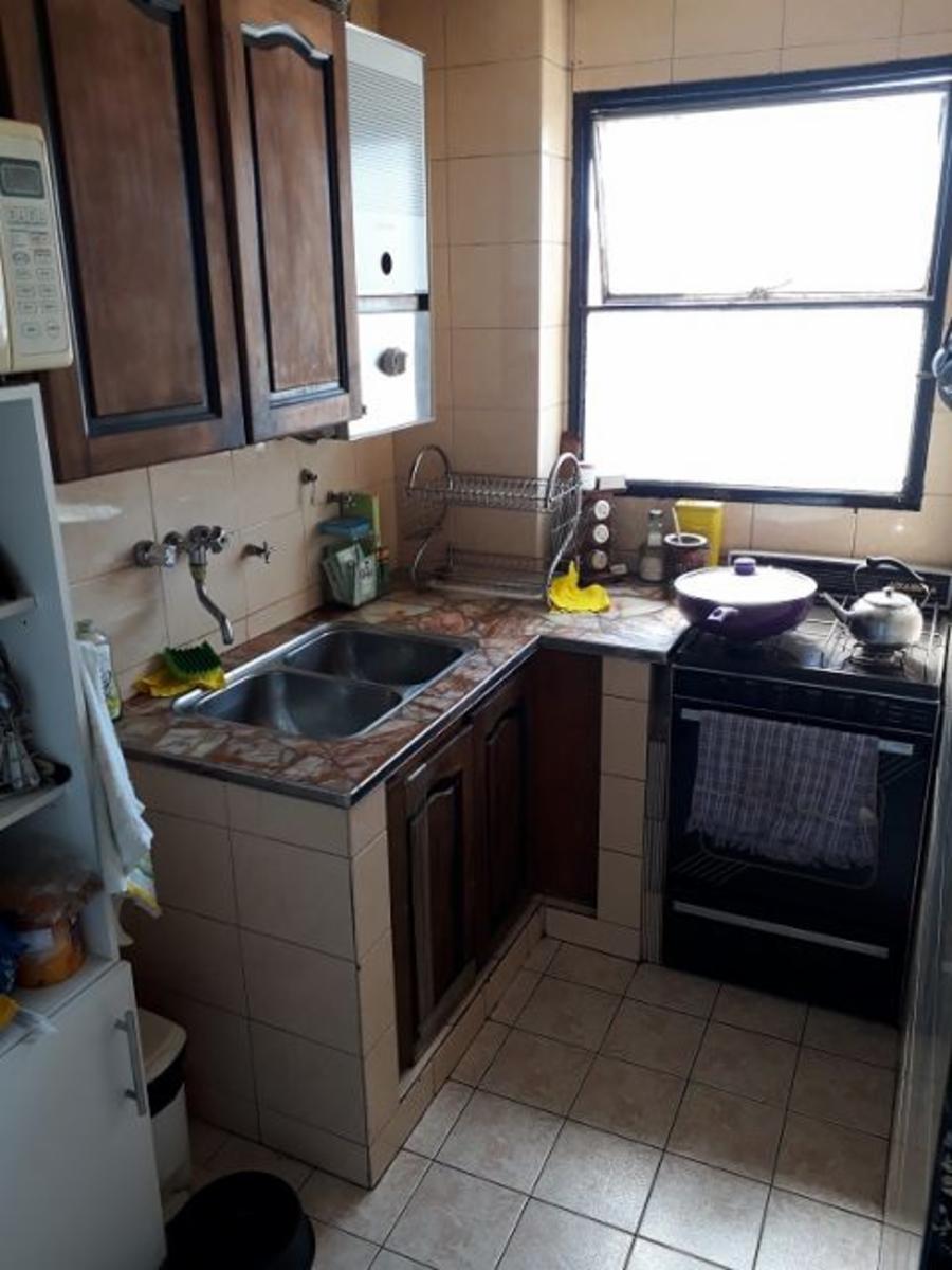 HERMOSO 2 AMBIENTES AL FRENTE CON BALCON — foto 8