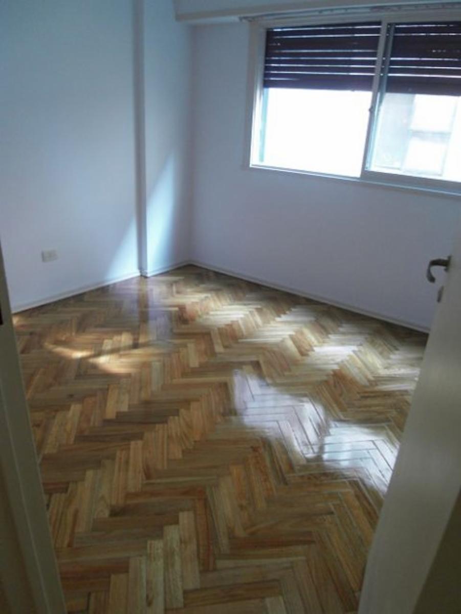 DEPARTAMENTO DE 3 AMBIENTES CONTRA FRENTE - 6