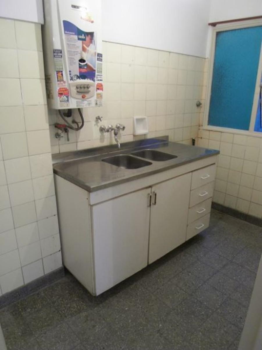 DEPARTAMENTO DE 3 AMBIENTES CONTRA FRENTE - 8
