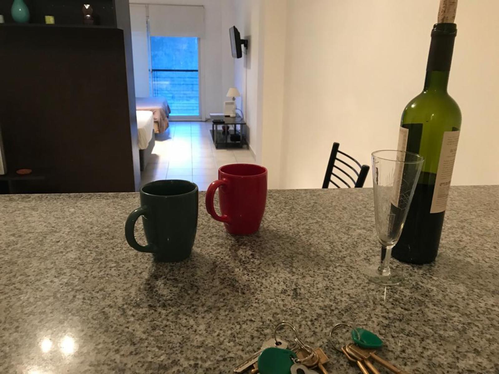 alquilo departamento por 1dia 1 noche y mas dias en av corrientes y dorrego piscina wi fi y netflix gratis 2.4.personas a pasos moviatar arena .htal italiano parque dorrego cocheras subte en la puerta — foto 6