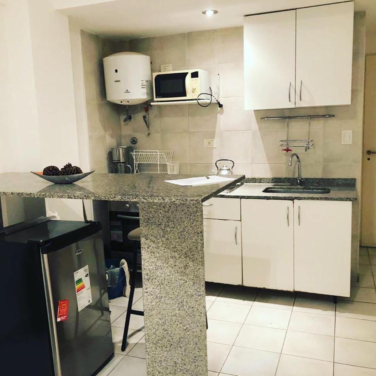 alquiler departamentos por 1dia 1 noche y mas dias Palermo queens a pasos del movistar arena conciertos .2/4 personas piscina cocheras wifi y netflix gratis — foto 4