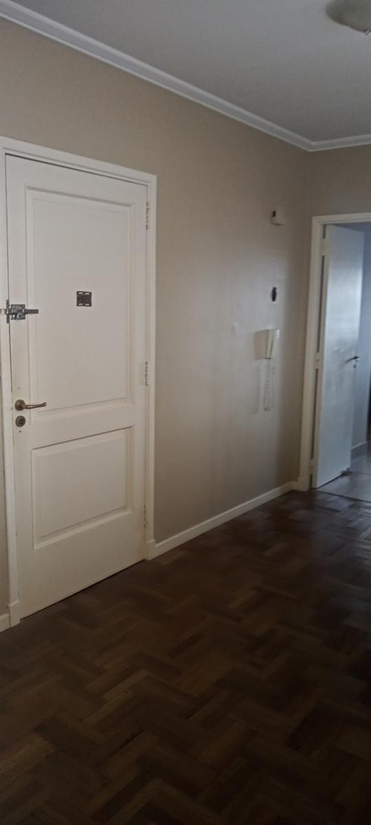 MARAVILLOSO PISO EN VICENTE LÓPEZ, Sobre Avda. Maipú 400, 4 ambientes, Cocina Comedor Diario y Dormitorio de servicio. — foto 4