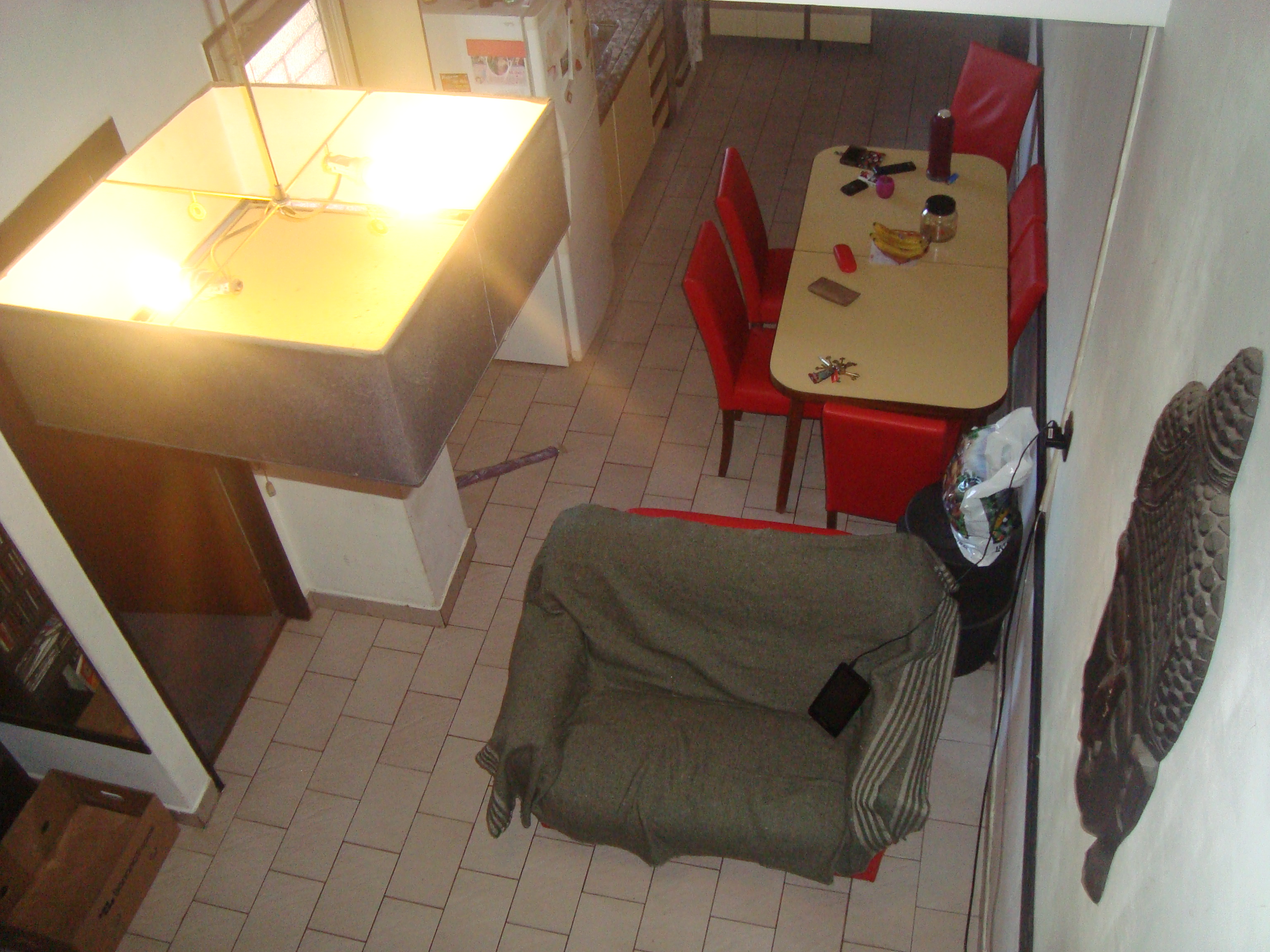 BURZACO: EXCEL DPTO EN 1er piso,CONTRAFRENTE , PATIO,SIN EXPENSAS, s/av.espora.2 cdras estac — foto 3