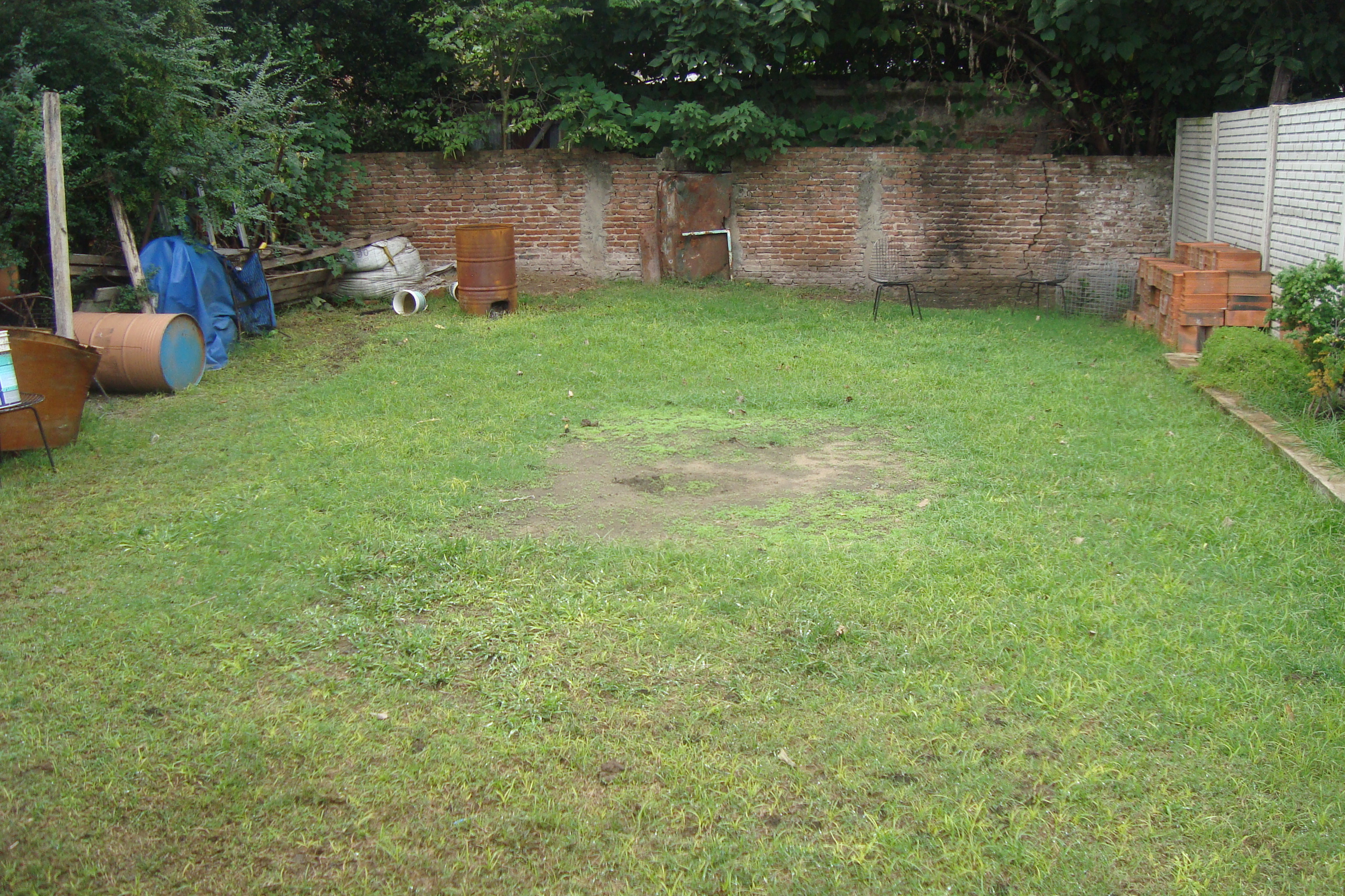 VENTA O PERMUTA AMPLIA CASA 3 DORM.C/GARAJE/GALERIA CUBIERTA/FONDO LIBRE S/LOTE DE 10X34 MTS — foto 10