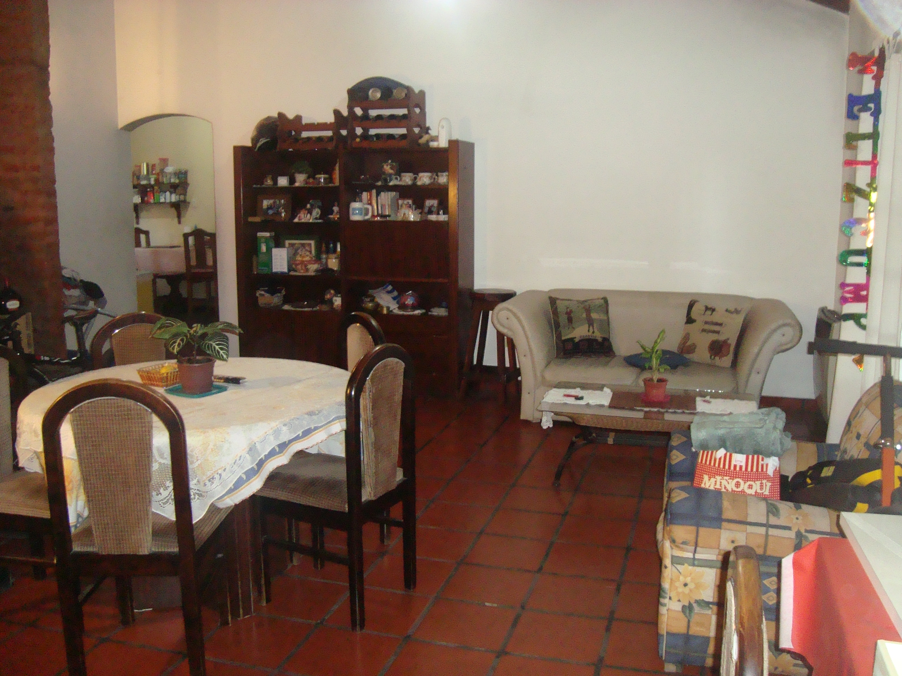 EXCEL.CASA 4 AMB, 3 DORM.+PARQUE+COCHERA + DEPTO FDO. APTO CREDITO:GALICIA, SANTANDER Y MACRO. — foto 2