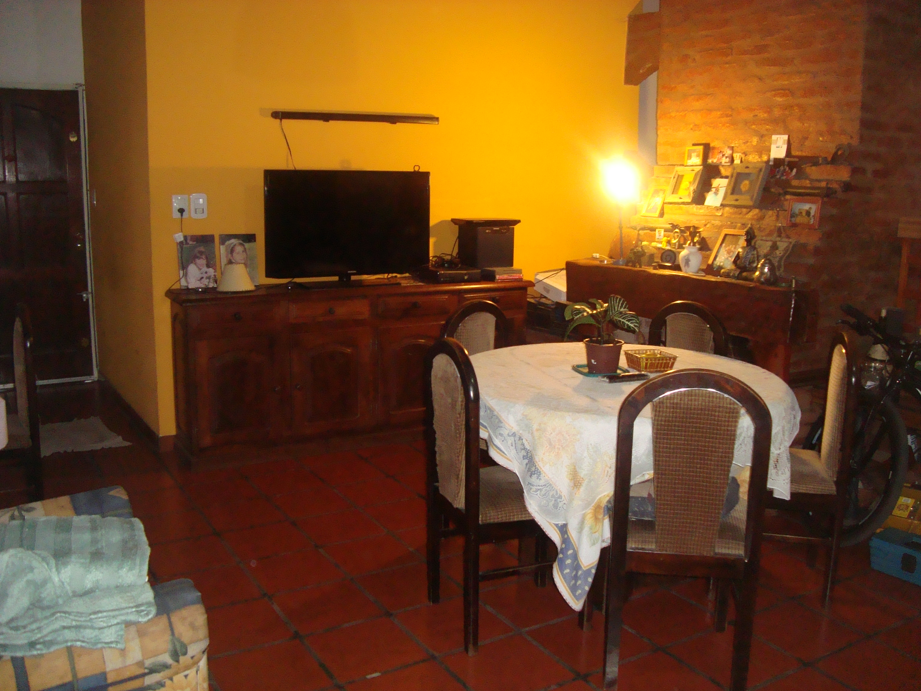 EXCEL.CASA 4 AMB, 3 DORM.+PARQUE+COCHERA + DEPTO FDO. APTO CREDITO:GALICIA, SANTANDER Y MACRO. — foto 3