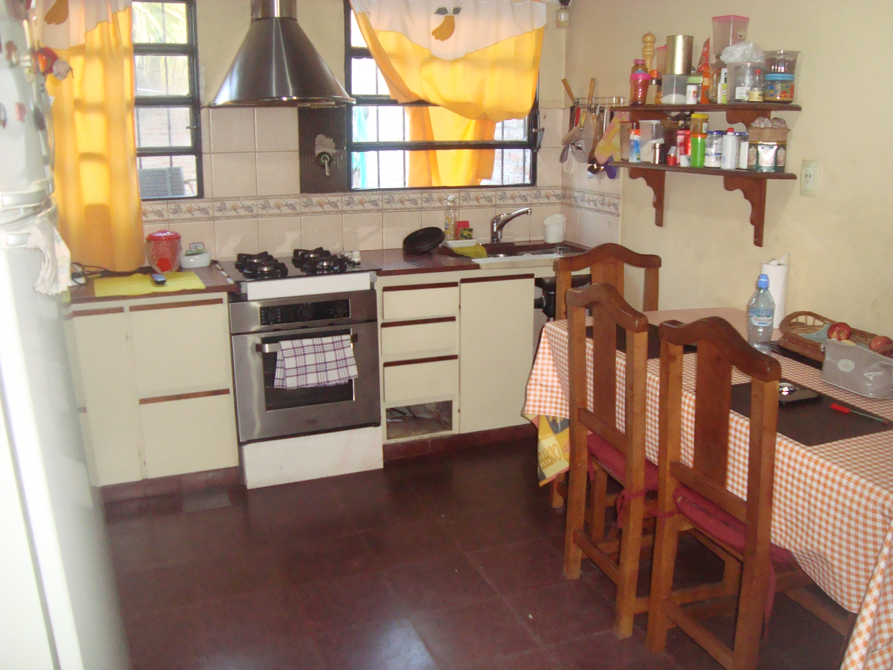EXCEL.CASA 4 AMB, 3 DORM.+PARQUE+COCHERA + DEPTO FDO. APTO CREDITO:GALICIA, SANTANDER Y MACRO. — foto 7