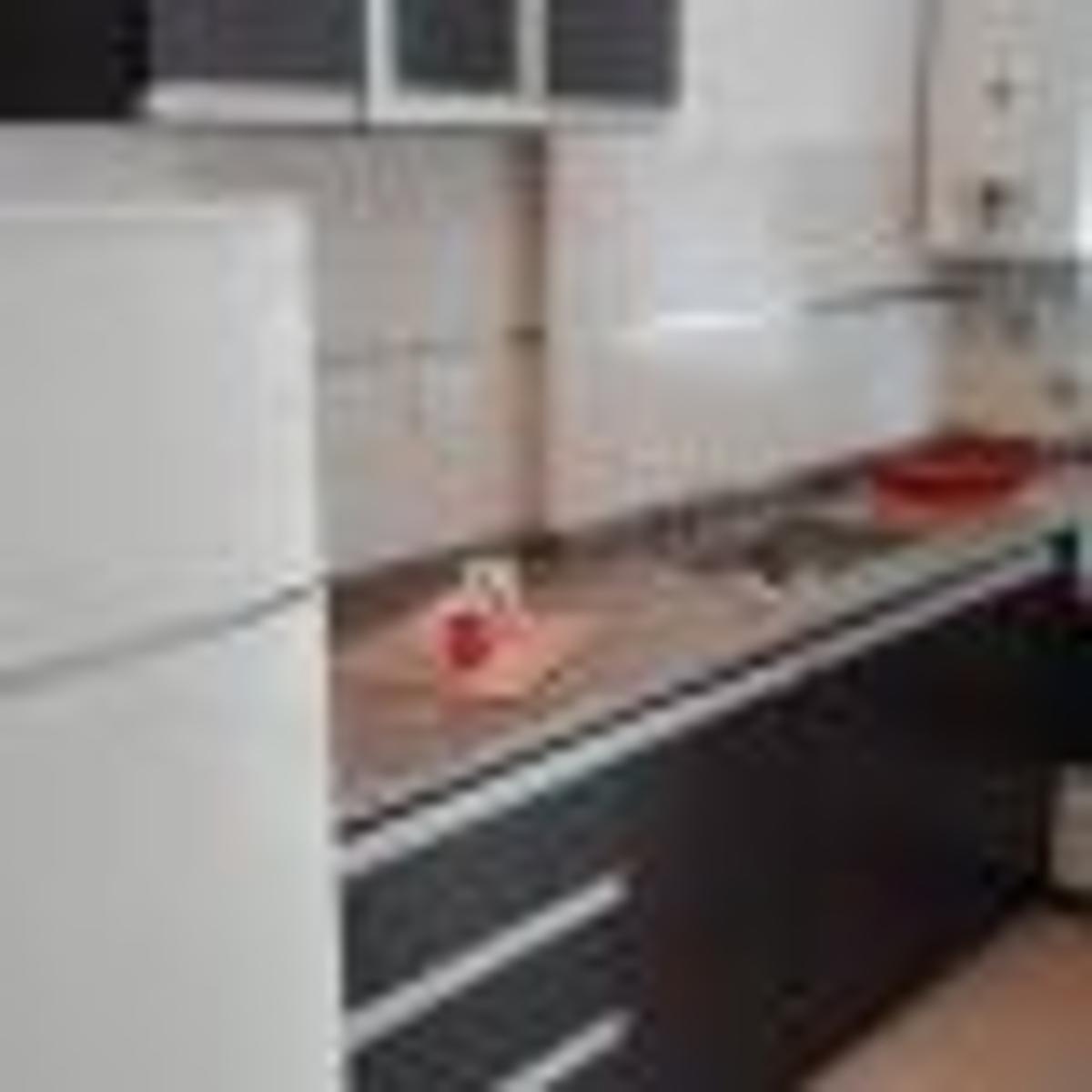 MAR DEL PLATA: DEPARTAMENTO MONOAMBIENTE AMPLIO, TOTALMENTE RECICLADO, AL FRENTE. — foto 2