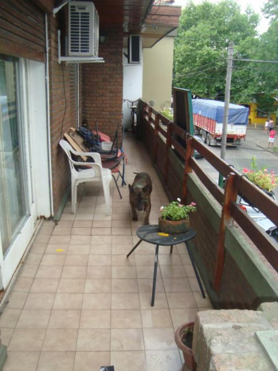 BURZACO. DEPARTAMENTO EN ZONA CENTRICA 3 AMB EN PRIMER PISO ¡SIN EXPENSAS! APTO CREDITO — foto 11