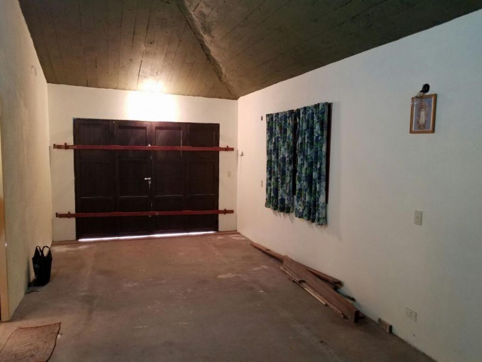 OPORTUNIDAD.HERMOSA CASA EN PLENO CENTRO. A 4 CDRAS DEL MAR Y 3 DE TERMINAL DE ÓMNIBUS. ¡EXCELENTE ESTADO! — foto 7