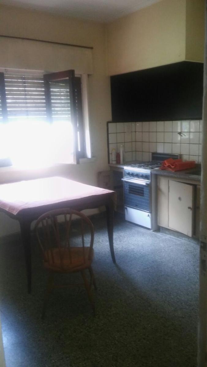 IMPORTANTE CASA SOBRE ALCORTA AL 200. PLENA ZONA CENTRICA. INMEJORABLE UBICACION.4 AMBIENTES — foto 8