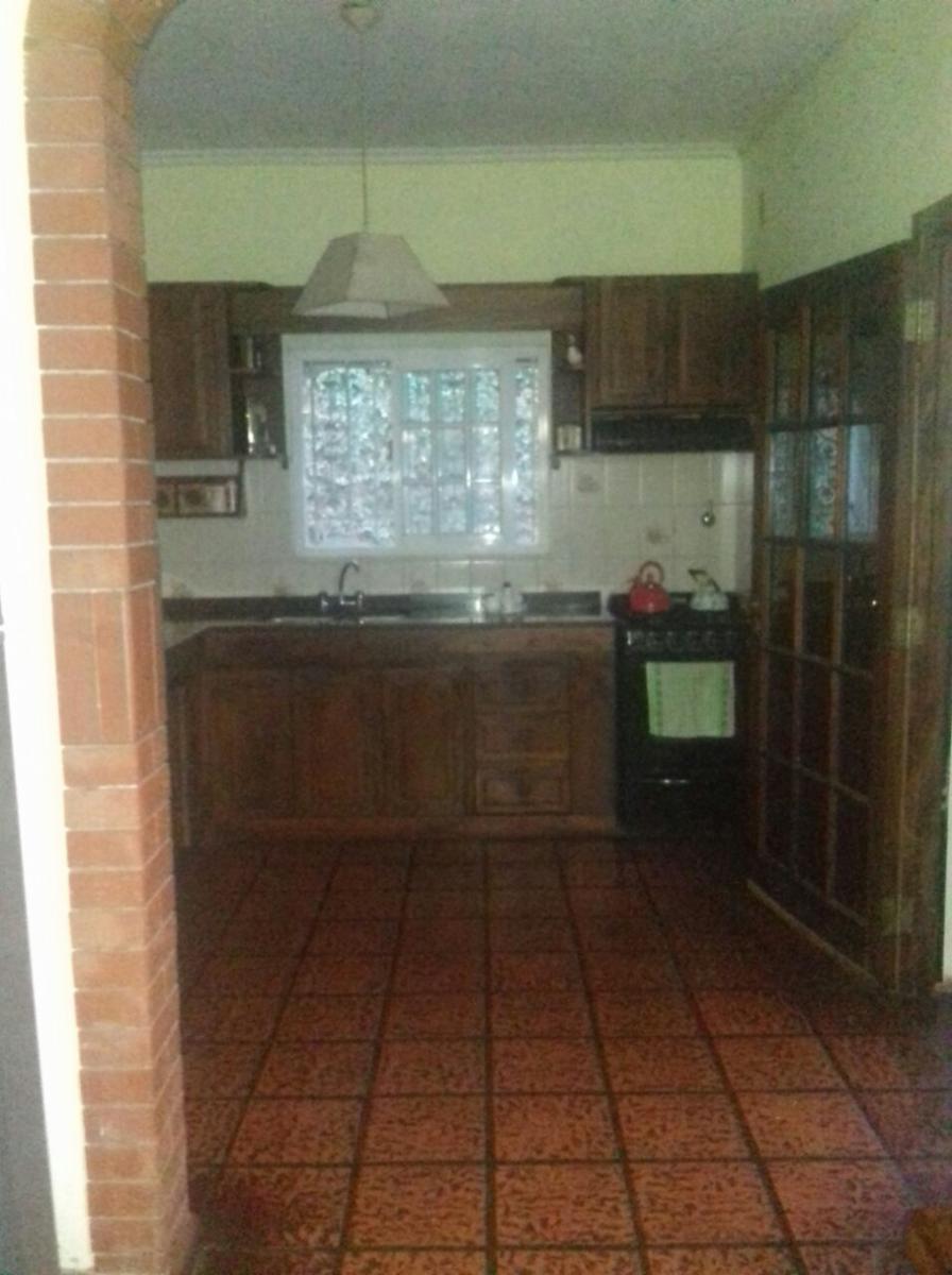 HERMOSO Y AMPLIO CHALET 2 PLANTAS.8 AMB 4 DORM.C/ FONDO Y GARAGE P/ 2 AUTOS. APTO CREDITO BANCARIO — foto 5