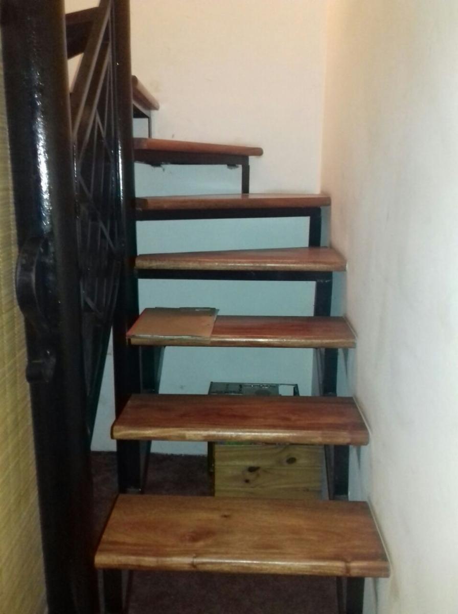 HERMOSO Y AMPLIO CHALET 2 PLANTAS.8 AMB 4 DORM.C/ FONDO Y GARAGE P/ 2 AUTOS. APTO CREDITO BANCARIO — foto 8