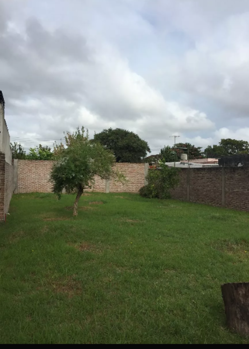 BURZACO: HERMOSO LOTE EN EXCELENTE ESTADO .TODOS LOS SERVICIOS. C/ ESCRITURA*APTO CREDITO* - 6
