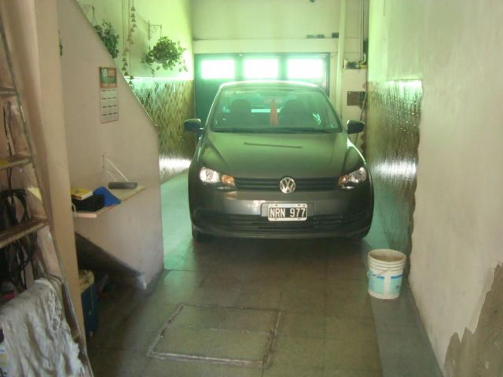 IMPORTANTE PROPIEDAD 2 LOCALES, CASA Y TERRENO IDEAL INVERSIÓN ***.APTO CREDITO *** — foto 3