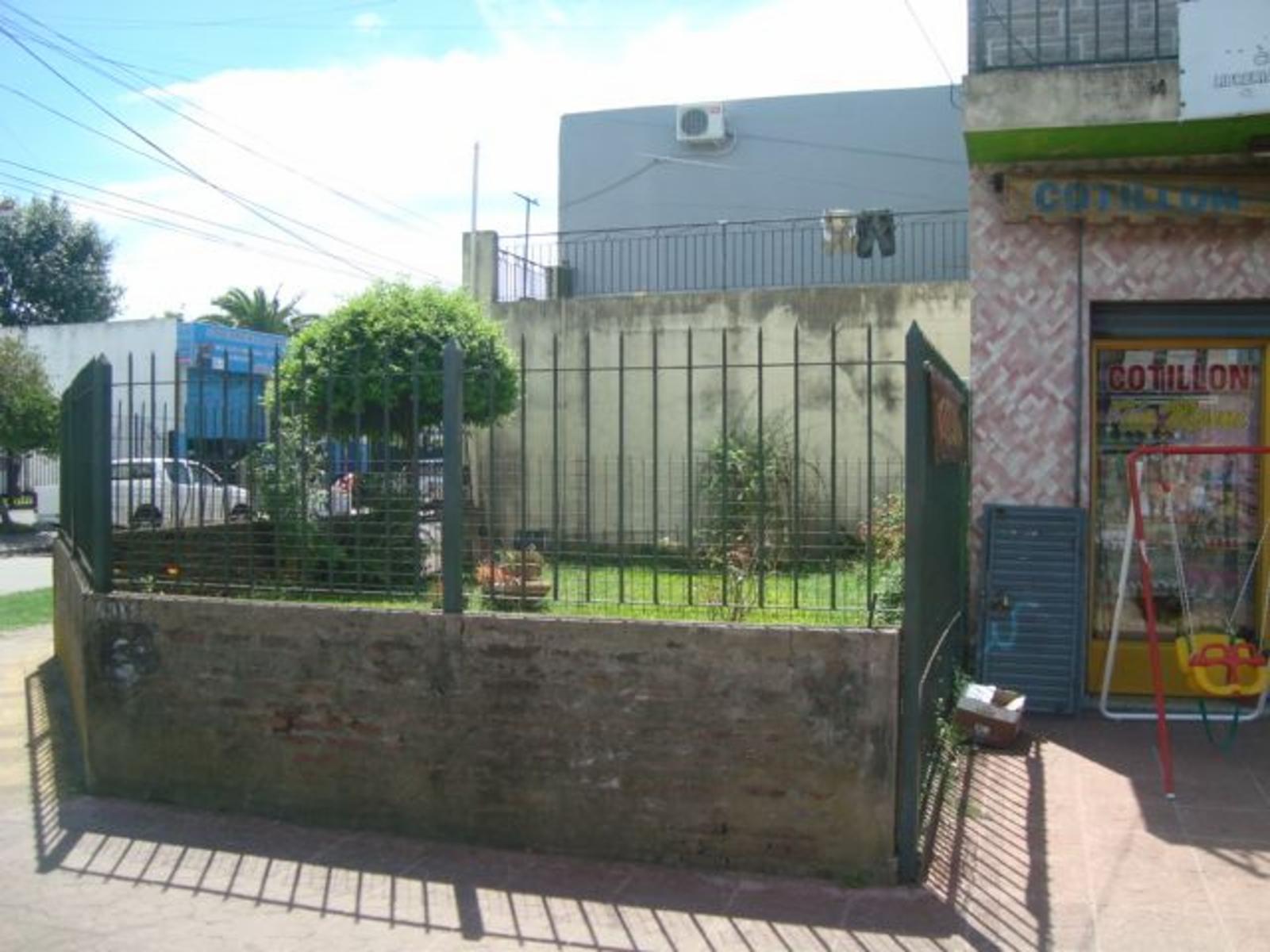 IMPORTANTE PROPIEDAD 2 LOCALES, CASA Y TERRENO IDEAL INVERSIÓN ***.APTO CREDITO *** — foto 6