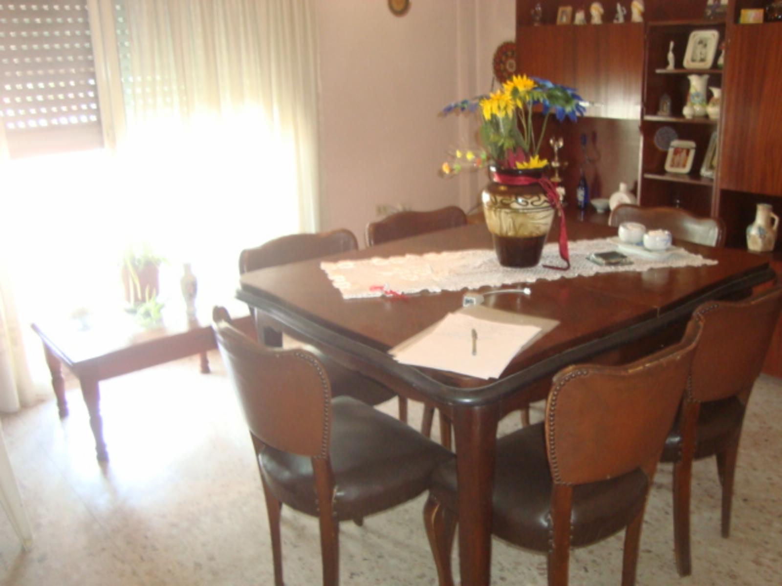IMPORTANTE PROPIEDAD 2 LOCALES, CASA Y TERRENO IDEAL INVERSIÓN ***.APTO CREDITO *** — foto 9