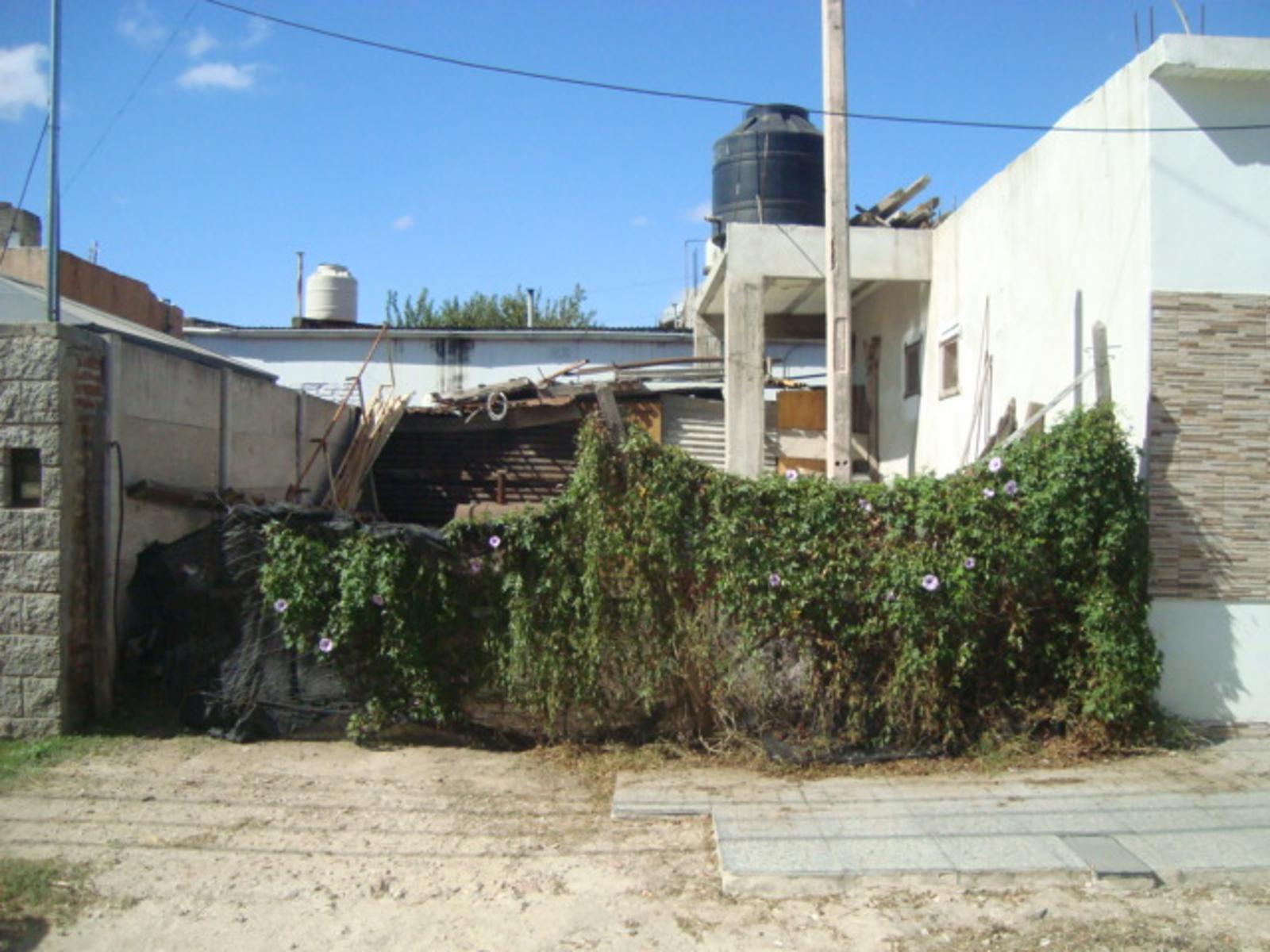 LUIS GUILLON: HERMOSOS LOCALES EN EXCELENTE UBICACIÓN MAS LOTE .VENTA EN BLOQUE O UNIDAD - 7