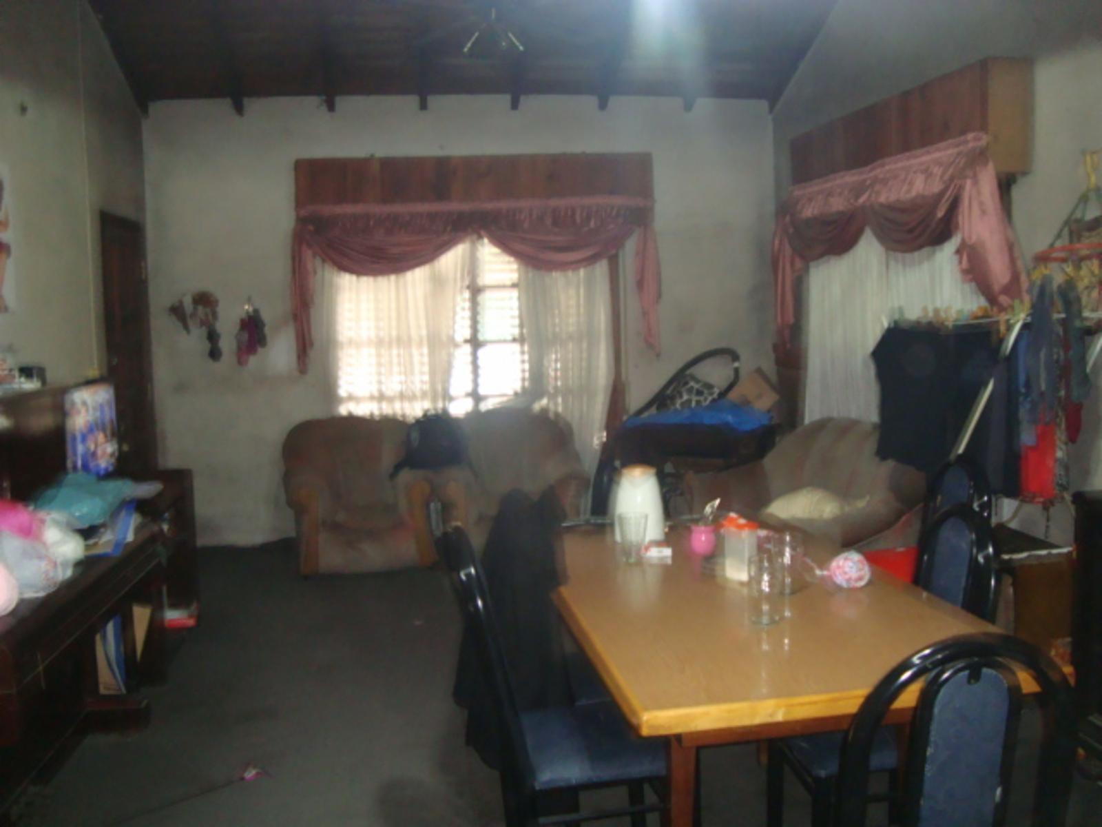 CASA EN VENTA, TEMPERLEY ESTE. JULIAN DE CASAL AL 1300 . APTA CREDITO HIPOTECARIO — foto 7