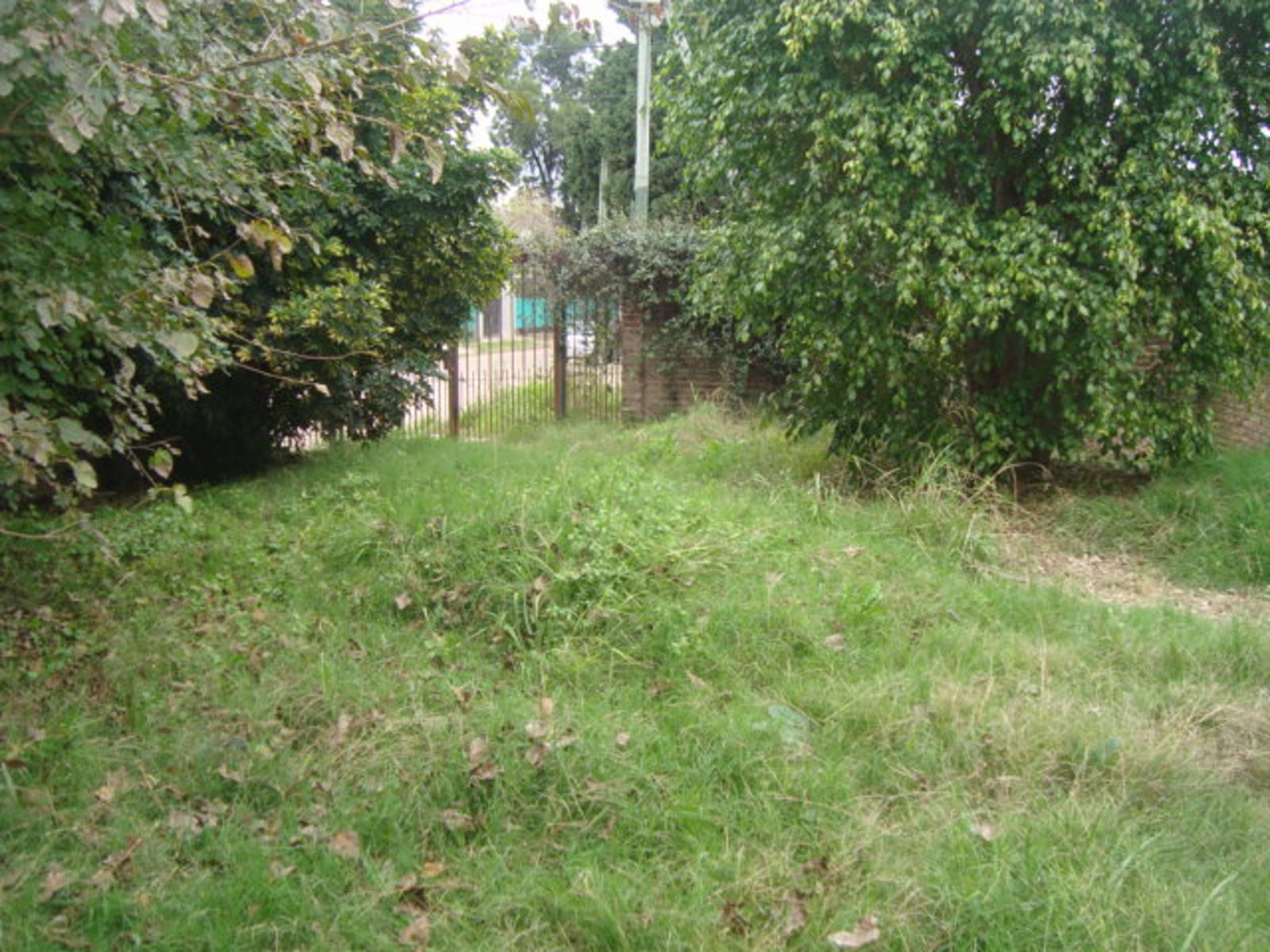 CASA EN VENTA, TEMPERLEY ESTE. JULIAN DE CASAL AL 1300 . APTA CREDITO HIPOTECARIO — foto 11