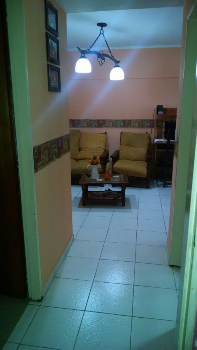 BURZACO: DEPARTAMENTO 3 AMBIENTES, EN BARRIO EMPLEADOS DE COMERCIO *APTO CREDITO* — foto 3