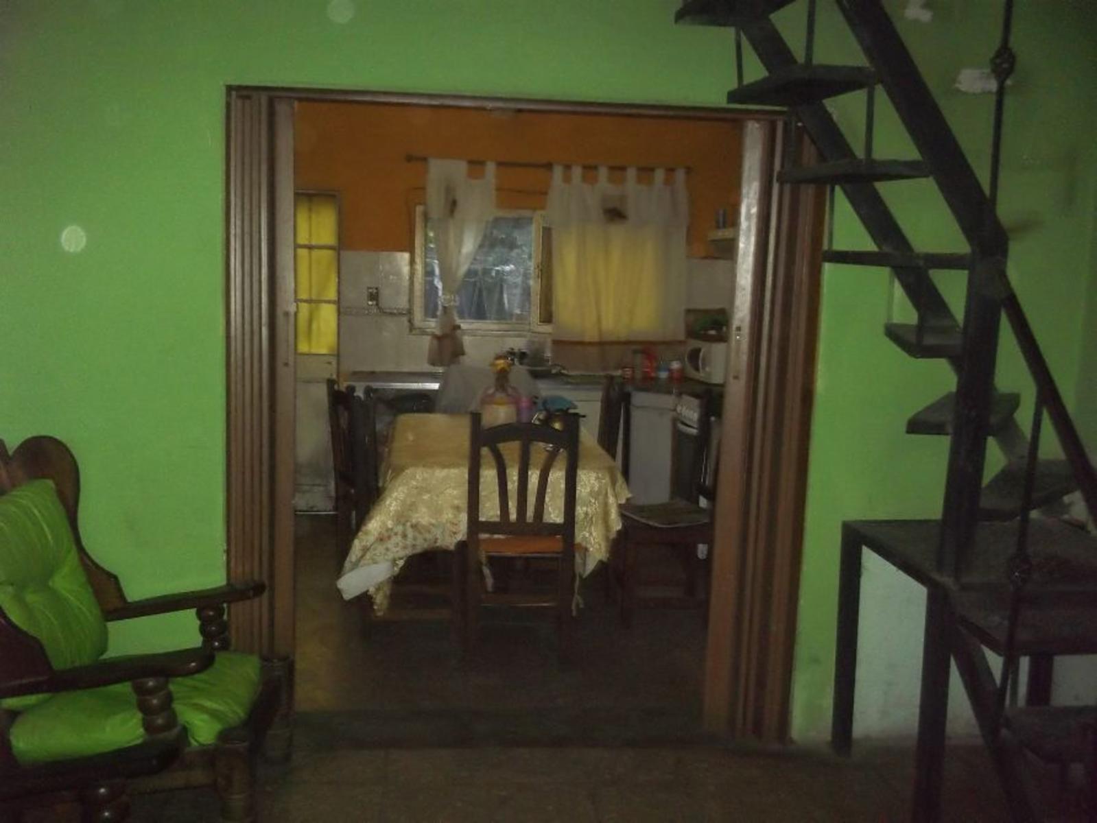 LLAVALLOL: CASA EN 2 PLANTAS A 2 CDRAS DE SEGUI — foto 3
