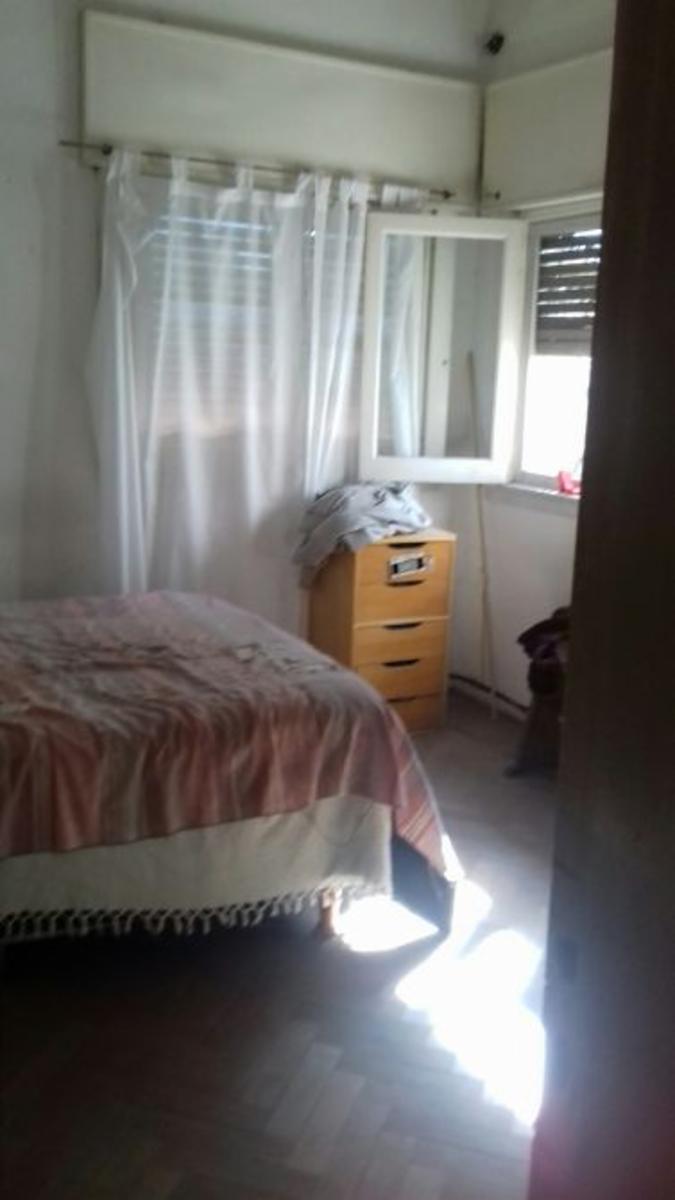 BURZACO: HERMOSO CHALET CON FONDO LIBRE, ENTRADA DE AUTO, * PROXIMAMENTE APTA CREDITO* — foto 2