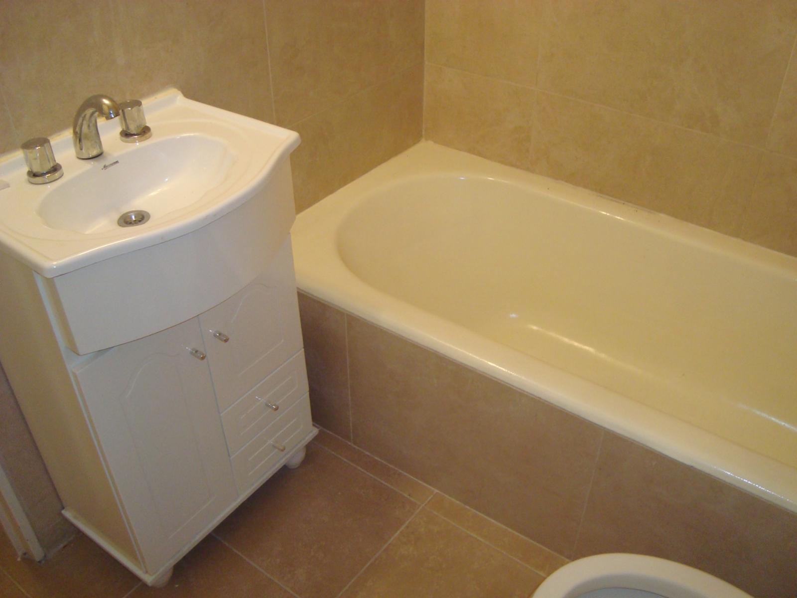 CABA: MICROCENTRO DEPTO MONOAMB.CASI 2 AMB. EXCELENTE UBICACION!!! * APTO CREDITO.S/AV.CORDOBA. - 2