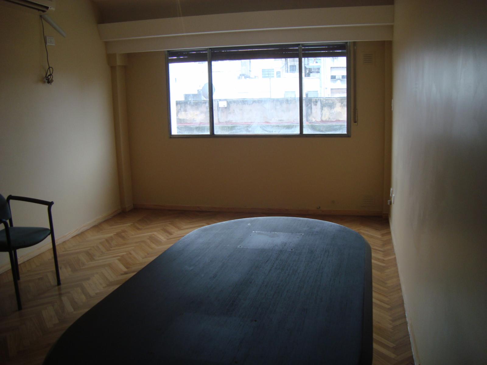 CABA: MICROCENTRO DEPTO MONOAMB.CASI 2 AMB. EXCELENTE UBICACION!!! * APTO CREDITO.S/AV.CORDOBA. - 6