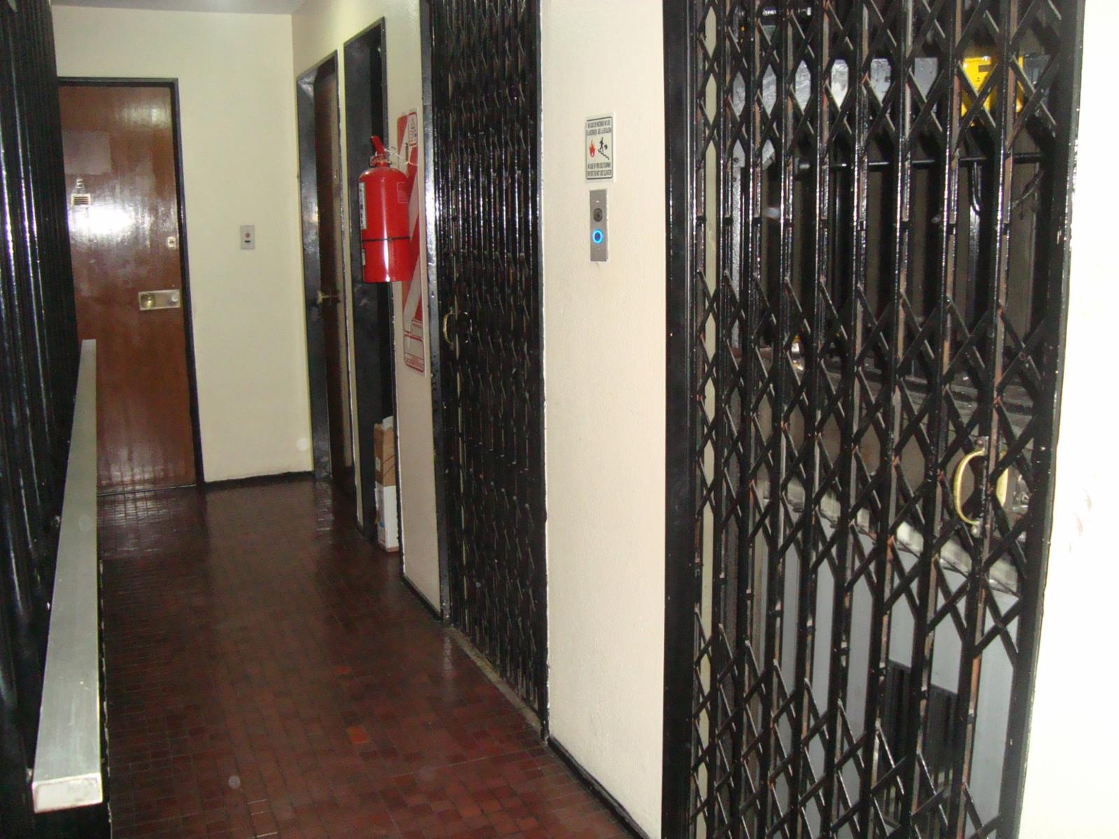 CABA: MICROCENTRO DEPTO MONOAMB.CASI 2 AMB. EXCELENTE UBICACION!!! * APTO CREDITO.S/AV.CORDOBA. - 8