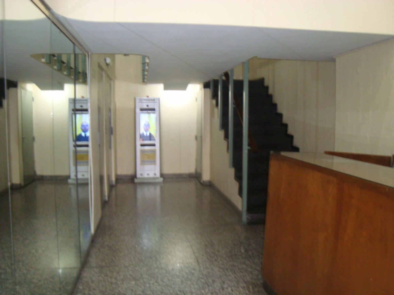 CABA: MICROCENTRO DEPTO MONOAMB.CASI 2 AMB. EXCELENTE UBICACION!!! * APTO CREDITO.S/AV.CORDOBA. - 10