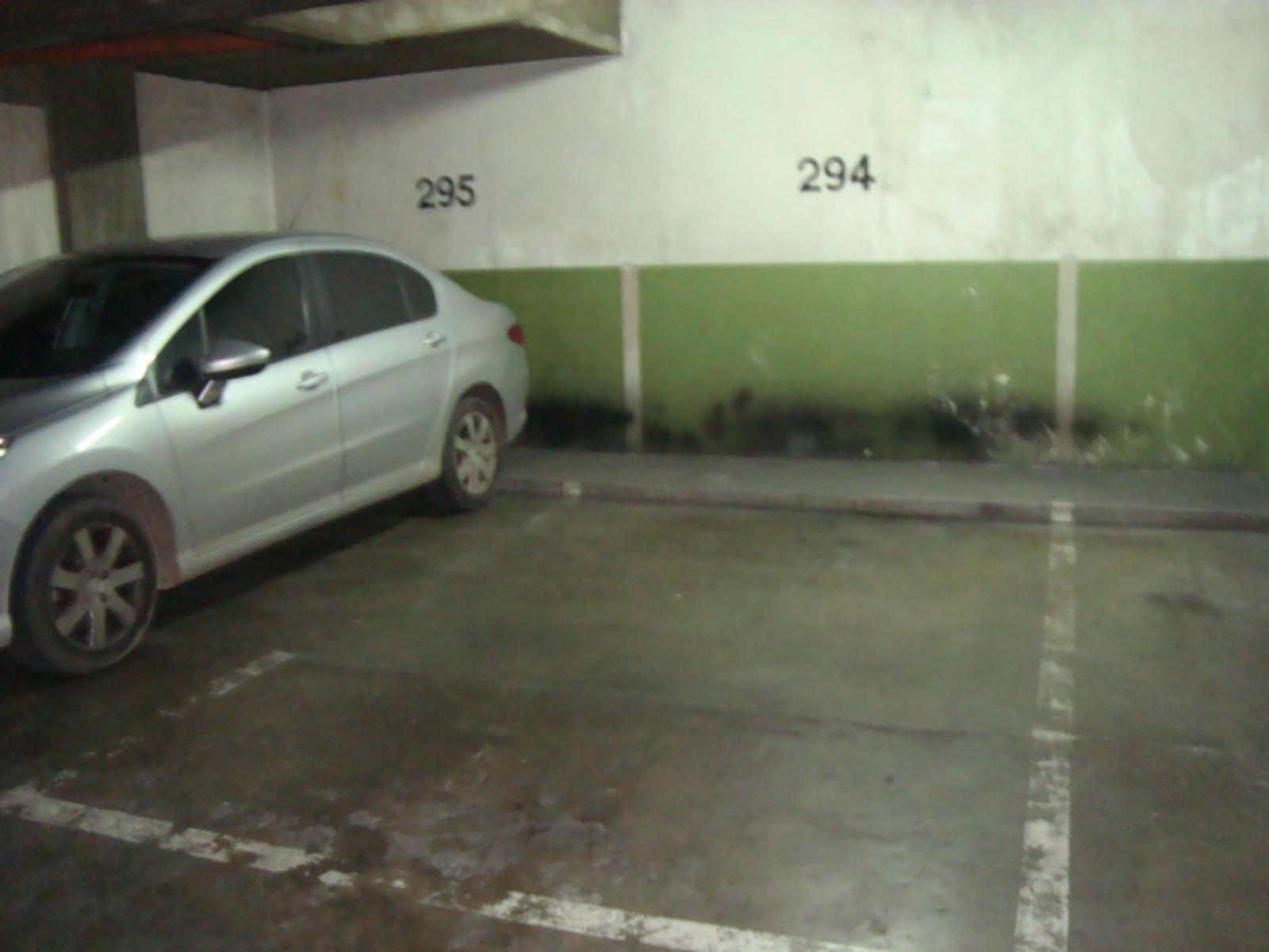 Caba: venta de Cochera sobre calle Suipacha, EXCELENTE UBICACION !!! - 3