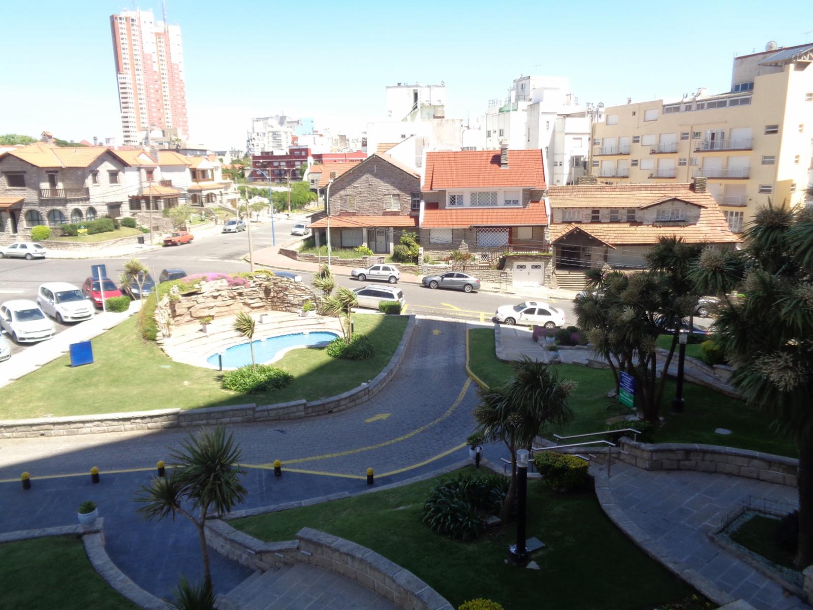 Toggle navigation Home Departamentos Venta Mar del Plata MAR DEL PLATA: DEPARTAMENTO 3 AMBIENTES EXCELENTE UBICACION — foto 3