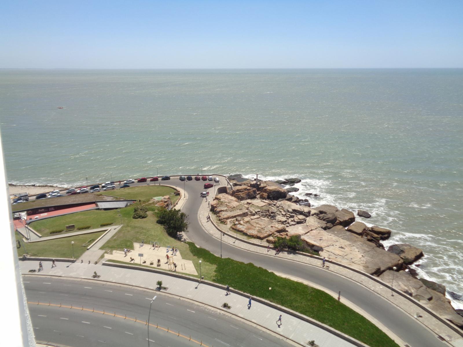 MAR DEL PLATA: IMPONENTE DEPARTAMENTO VISTA AL MAR, CON AMENITIES CON COCHERA — foto 4