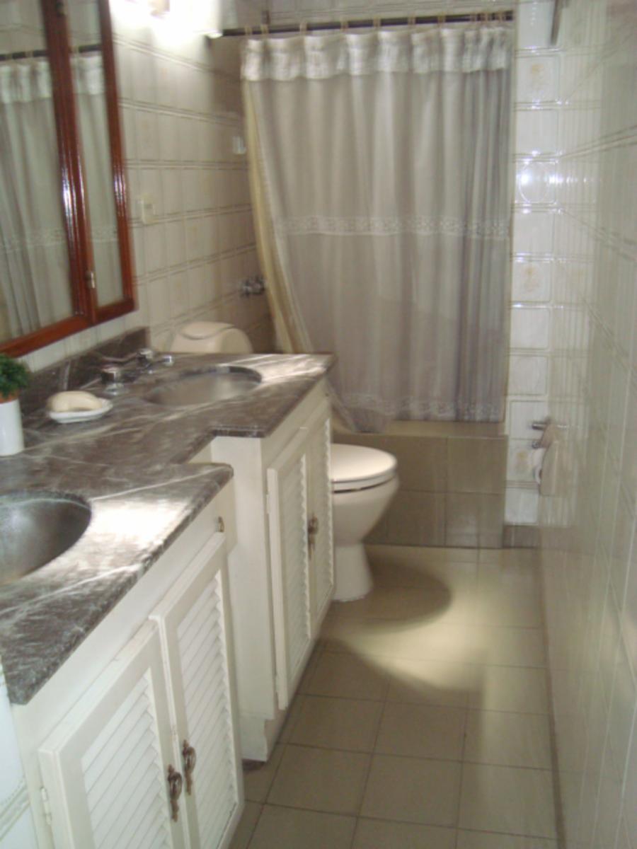 Burzaco: departamento amplio, tipo casa con patio y terraza — foto 10