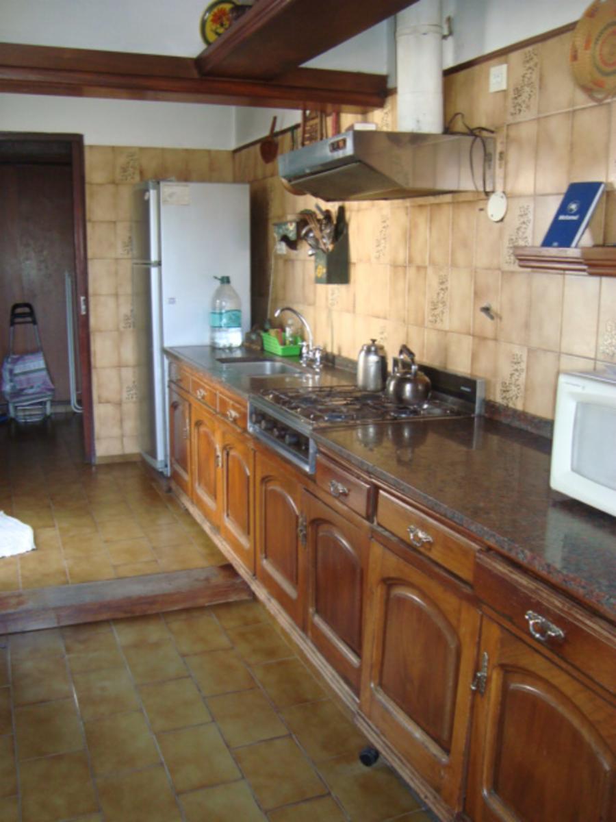 Burzaco: departamento amplio, tipo casa con patio y terraza — foto 13