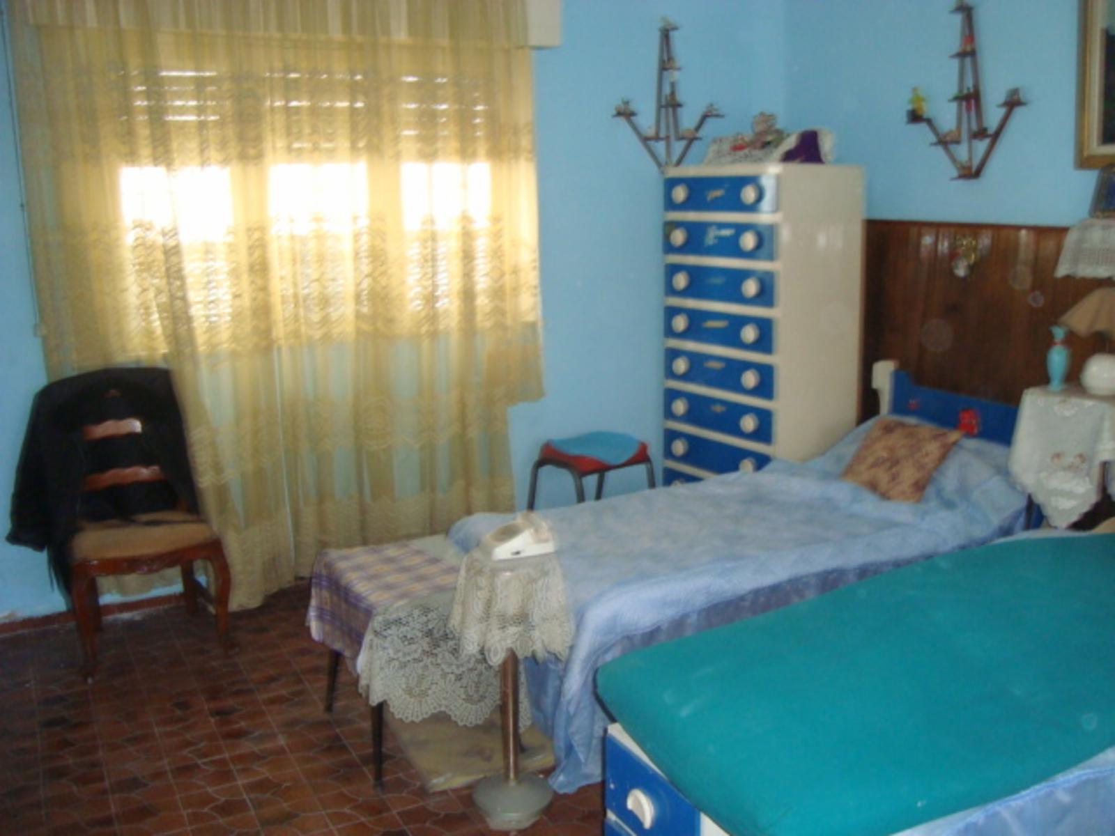 Longchamps: casa con parque y departamento interno — foto 9