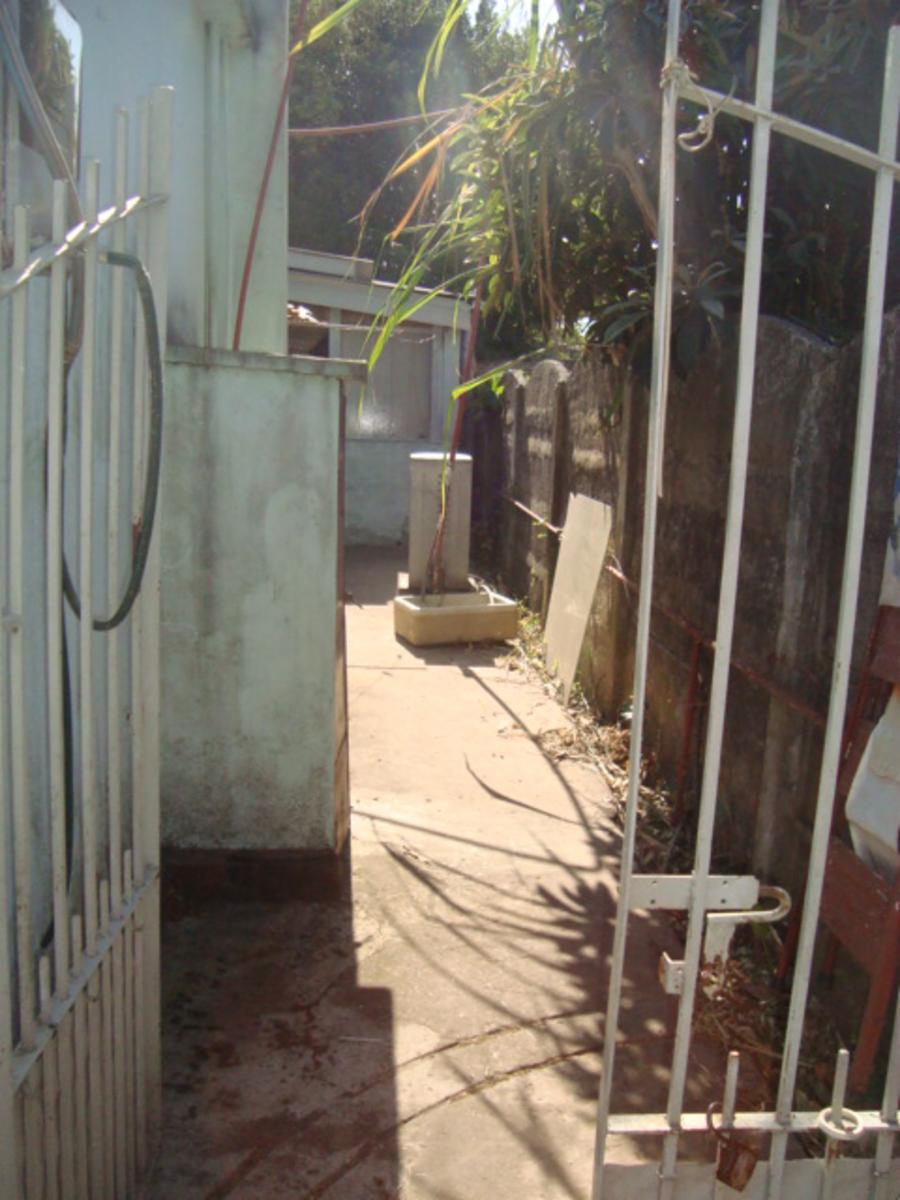Longchamps: casa con parque y departamento interno — foto 12