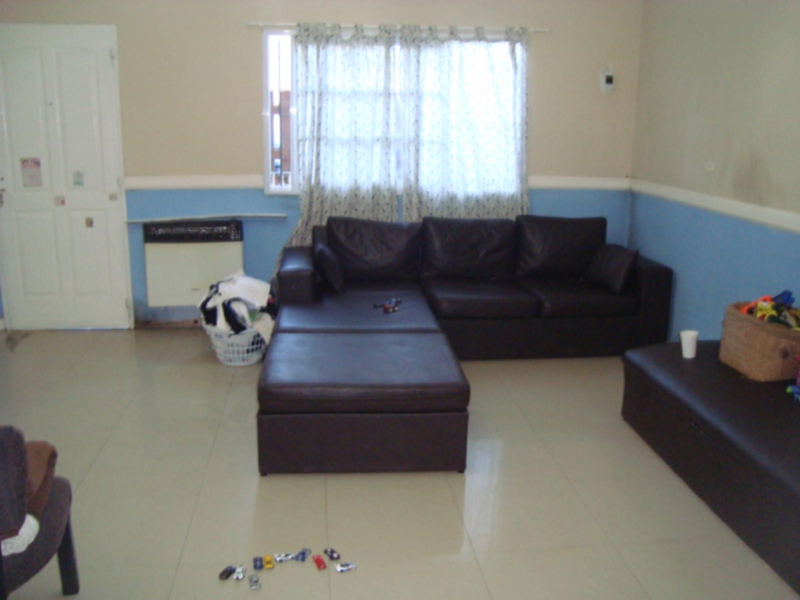 CASA 2 PLANTAS, 6AMB ,DORM.EN SUITE, JARDIN,FONDO, ENTRADA 2 AUTOS.BNA UBIC. — foto 3