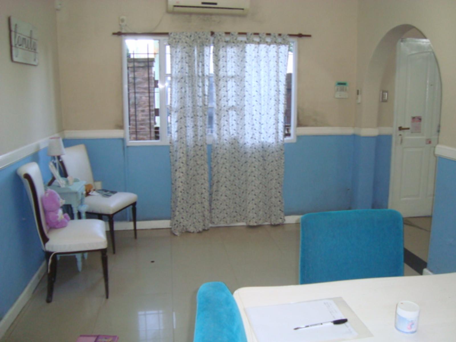 CASA 2 PLANTAS, 6AMB ,DORM.EN SUITE, JARDIN,FONDO, ENTRADA 2 AUTOS.BNA UBIC. — foto 7