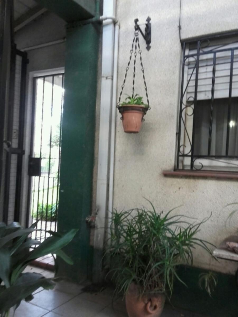 TEMPERLEY: CASA A RECICLAR, CON EXCELENTE UBICACION — foto 7