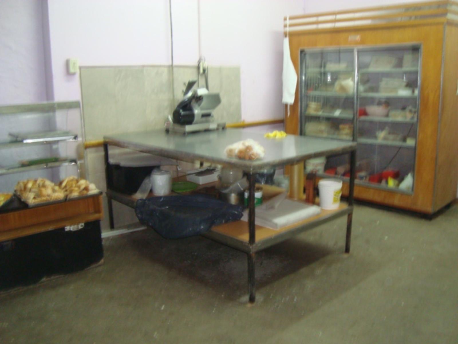 LONGCHAMPS: VENTA DE FONDO DE COMERCIO PANADERIA - 7