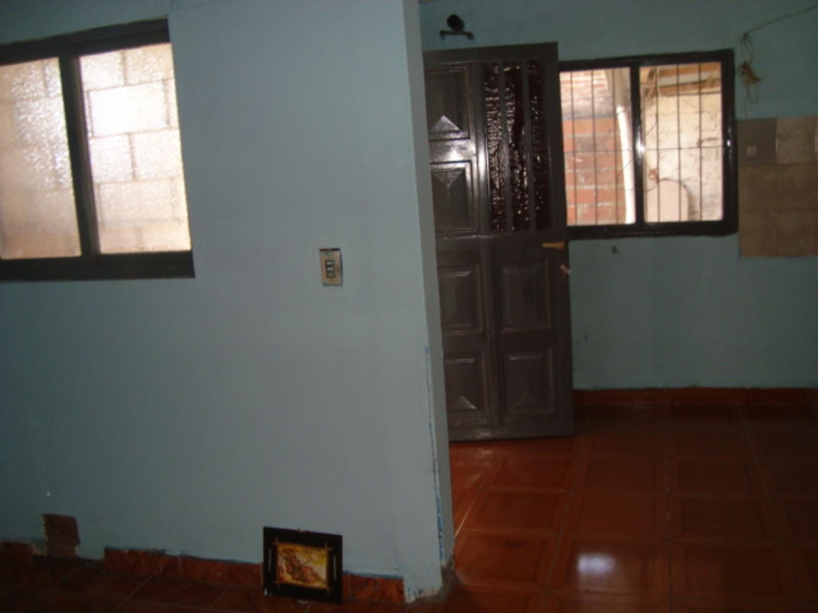 VENTA DE CASA EN BURZACO 5 AMB+ 2 DPTOS 2AMB +GARAGE+ENTR.AUTO.OPORTUNIDAD VIVIENDA E INVERSION — foto 9