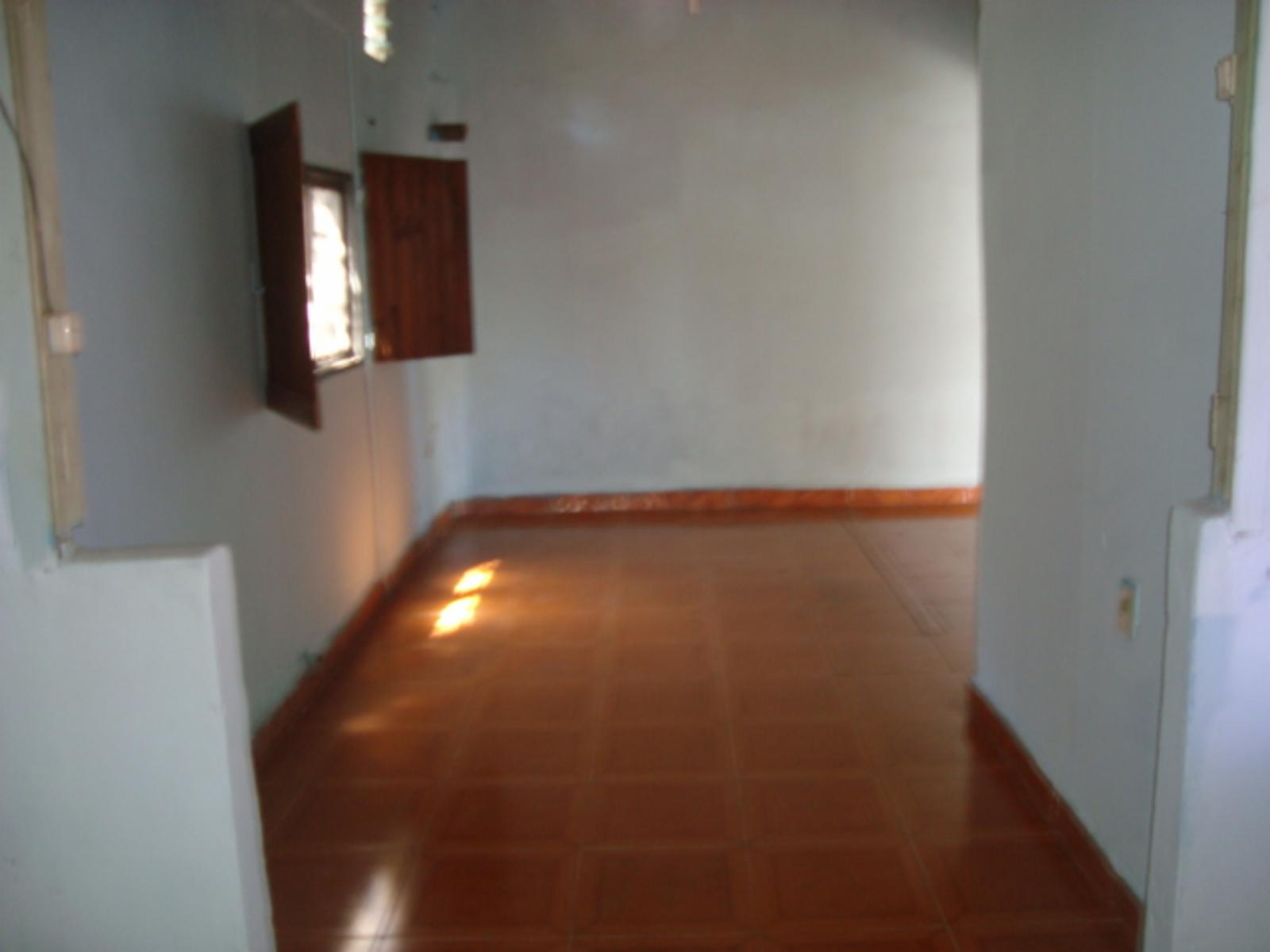 VENTA DE CASA EN BURZACO 5 AMB+ 2 DPTOS 2AMB +GARAGE+ENTR.AUTO.OPORTUNIDAD VIVIENDA E INVERSION — foto 11