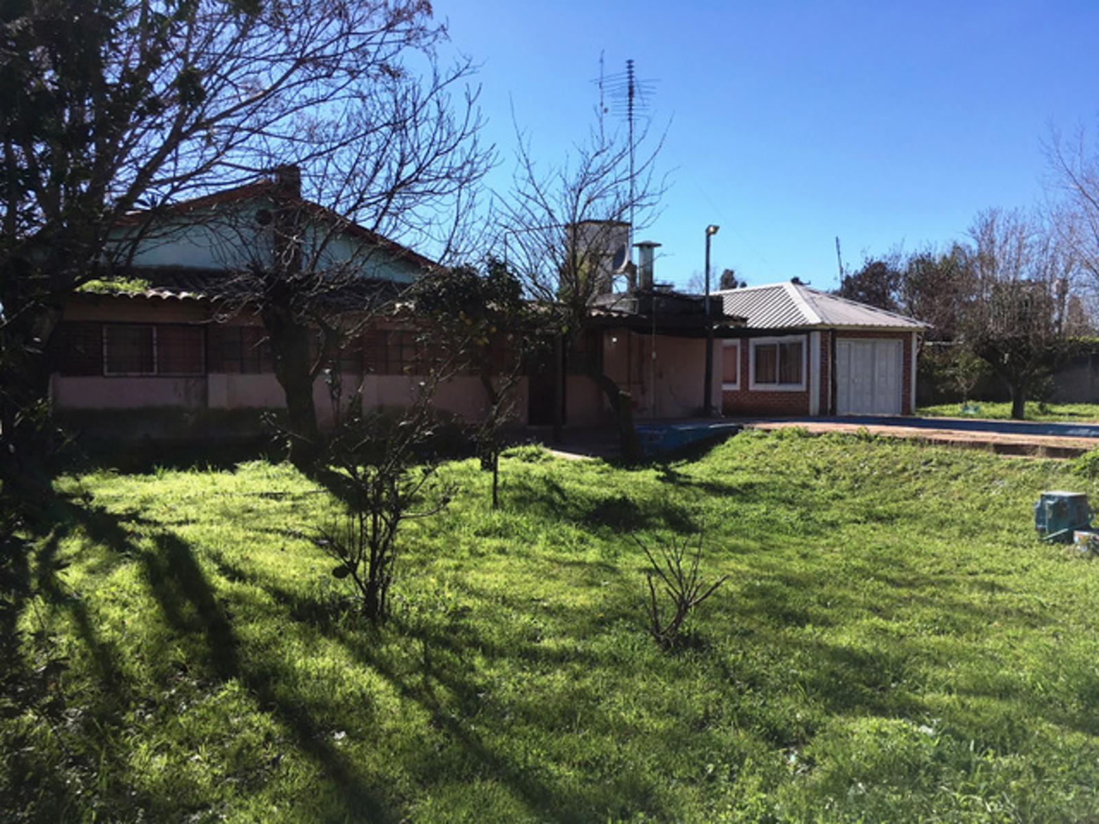 CAÑUELAS: CASA PRINCIPAL + 2 LOCALES + CASA EN 1ER PISO — foto 6