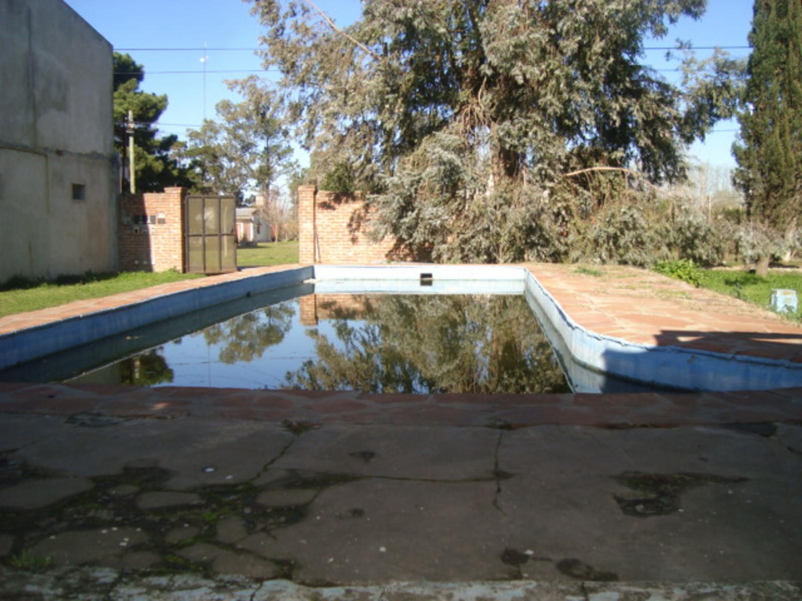 CAÑUELAS: CASA PRINCIPAL + 2 LOCALES + CASA EN 1ER PISO — foto 9